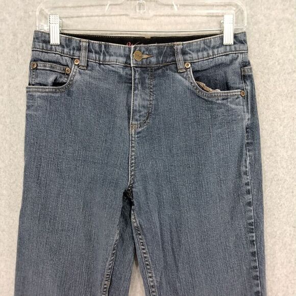 Woolrich Womens Blue Jeans Size 6 Petite x 26 Medium Wash Bootcut Denim - Picture 2 of 10